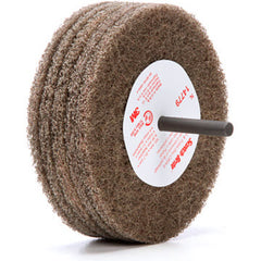 Scotch-Brite Cut and Polish Disc D5 4″ × 1-1/4″ × 1/4″ A MED