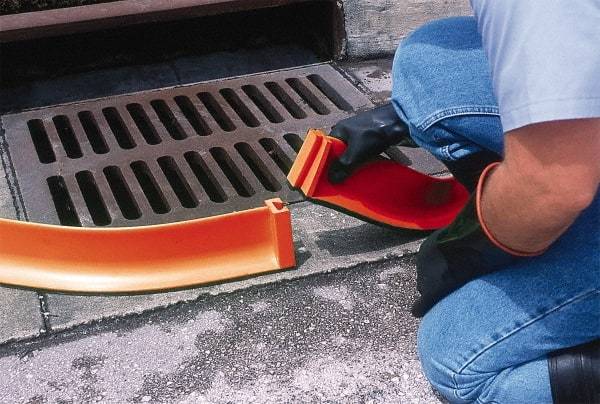 UltraTech - Polyurethane Ultra-Spill Berm - 4-1/2" High x 4" Wide x 5" Long - Exact Industrial Supply