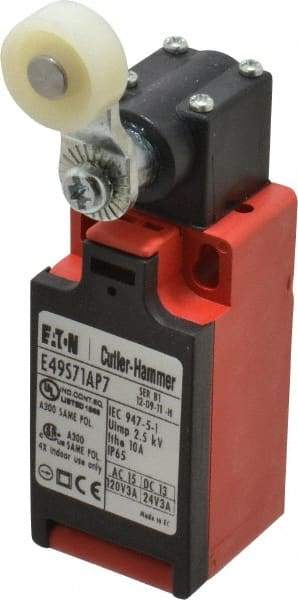 Eaton Cutler-Hammer - SPDT, NC/NO, 240 VAC, 30 VDC, Screw Terminal, Roller Lever Actuator, General Purpose Limit Switch - 4, 13, 4X, 6P NEMA Rating, IP65 IPR Rating, Screw Mount - Exact Industrial Supply