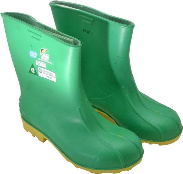 Dunlop Protective Footwear - Men's Size 6-8 Medium Width Steel Knee Boot - Green, PVC Upper, 11" High, Chemical Resistant, Non-Slip - Exact Industrial Supply