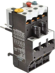 Eaton Cutler-Hammer - 2.4 to 4 Amp, 690 VAC, Thermal IEC Overload Relay - Trip Class 10, For Use with 7-15 A Contactors - Exact Industrial Supply