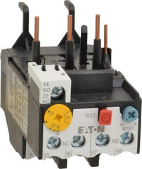 Eaton Cutler-Hammer - 16 to 24 Amp, 690 VAC, Thermal IEC Overload Relay - Trip Class 10, For Use with 18-32 A Contactors - Exact Industrial Supply
