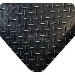 Anti-Fatigue Mat: 3' Length, 9/16″ Thick, SBR Rubber Diamond Plate, Black, Dry