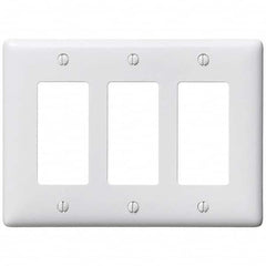 Bryant Electric - Wall Plates Wall Plate Type: Outlet Wall Plates Color: White - Exact Industrial Supply