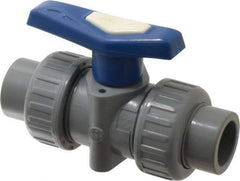Simtech - 1/2" Pipe, Full Port, CPVC True Union Design Ball Valve - Inline - Two Way Flow, FNPT x FNPT (with Socket Adapter) Ends, Tee Handle, 232 WOG - Exact Industrial Supply