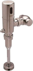 Zurn - 3/4" Spud Coupling, 1" Pipe, Urinal Automatic Flush Valve - Single Flush, 0.125 Gal per Flush, Chrome Cover, Powered by 4 AA Batteries - Exact Industrial Supply