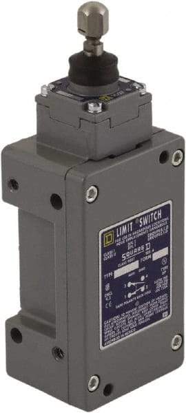 Square D - SPDT, NC/NO, 600 Volt, Screw Terminal, Plunger Actuator, General Purpose Limit Switch - 1, 2, 4, 6, 12, 13, 6P NEMA Rating, IP67 IPR Rating - Exact Industrial Supply