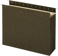 UNIVERSAL - 8-1/2 x 11", Letter Size, Standard Green, Hanging File Folders with Box Bottom - 11 Point Stock - Exact Industrial Supply