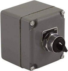 Schneider Electric - 1 Operator, Pushbutton Control Station - Start (Legend), Momentary Switch, NO/NC Contact, NEMA 1, 13, 3, 4 - Exact Industrial Supply