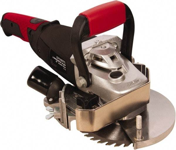 QEP - 9.6 Amps, 6" Blade Diam, 8,000 RPM, Electric Circular Saw - 120 Volts, 5/8" Arbor Hole, Right Blade - Exact Industrial Supply