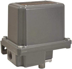 Square D - 7 and 9 NEMA Rated, DPDT, 1.5 to 75 psi, Electromechanical Pressure and Level Switch - Adjustable Pressure, 120 VAC at 6 Amp, 125 VDC at 0.22 Amp, 240 VAC at 3 Amp, 250 VDC at 0.11 Amp, 1/4 Inch Connector, Screw Terminal, For Use with 9012G - Exact Industrial Supply