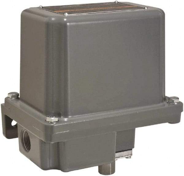 Square D - 7 and 9 NEMA Rated, SPDT, 1.5 to 75 psi, Electromechanical Pressure and Level Switch - Fixed Pressure, 120 VAC at 6 Amp, 125 VDC at 0.22 Amp, 240 VAC at 3 Amp, 250 VDC at 0.27 Amp, 1/4 Inch Connector, Screw Terminal, For Use with 9012G - Exact Industrial Supply