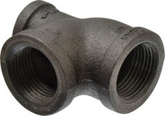 B&K Mueller - Size 1 x 1/2 x 1", Class 150, Malleable Iron Black Pipe Reducing Tee - 150 psi, Threaded End Connection - Exact Industrial Supply