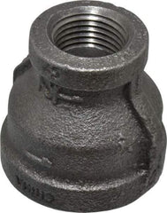 B&K Mueller - Size 1 x 1/2", Class 150, Malleable Iron Black Pipe Reducing Coupling - 150 psi, Threaded End Connection - Exact Industrial Supply