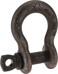 CM - 5/8 Inch Nominal Chain Size, 5 Ton Alloy Steel Screw Pin Anchor Shackle - Exact Industrial Supply