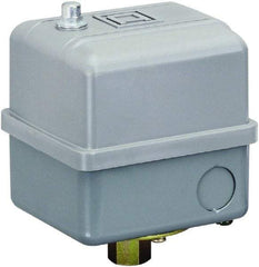 Square D - 1, 7, 9 and 3R NEMA Rated, 120 to 150 psi, Electromechanical Pressure and Level Switch - Adjustable Pressure, 575 VAC, L1-T1, L2-T2 Terminal, For Use with Square D Pumptrol - Exact Industrial Supply
