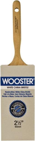 Wooster Brush - 2-1/2" Flat Hog Varnish Brush - 2-15/16" Bristle Length, 5-1/8" Maple Dowel Handle - Exact Industrial Supply