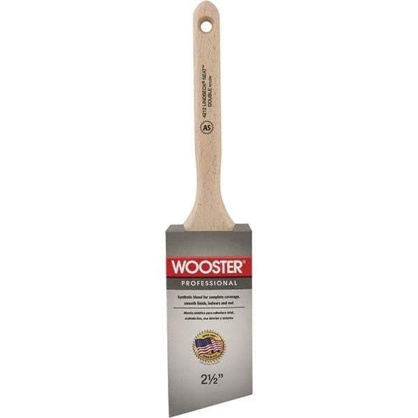 Wooster Brush - 2-1/2" Angled Synthetic Sash Brush - 2-15/16" Bristle Length, 7-7/8" Poly Foam Fluted Handle - Exact Industrial Supply