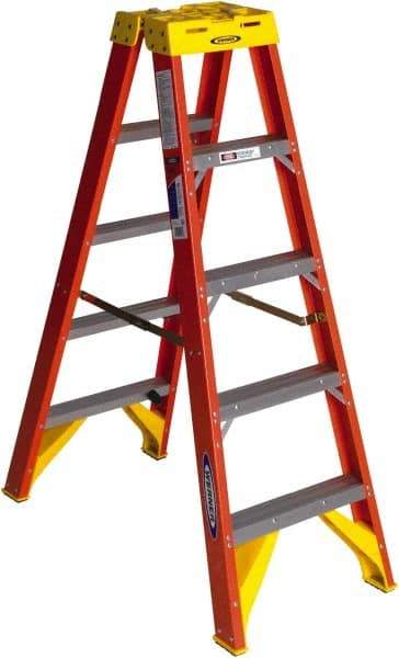 Werner - 4 Steps, 5' High, Type IA Rating, Fiberglass Step Ladder - 300 Lb Capacity, 21-5/8" Base Width - Exact Industrial Supply