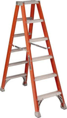 Louisville - 5 Steps, 4' High, Type IA Rating, Fiberglass Step Ladder - 300 Lb Capacity, 19-9/16" Base Width - Exact Industrial Supply