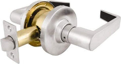 Master Lock - Grade 2 Passage Lever Lockset - 2-3/4" Back Set, Keyless Cylinder, Brushed Chrome Finish - Exact Industrial Supply