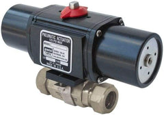 Gemini Valve - 1/2" Pipe, 1,000 psi WOG Rating Stainless Steel Pneumatic Spring Return with Solenoid Actuated Ball Valve - Reinforced PTFE Seal, Standard Port - Exact Industrial Supply