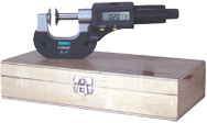 0 - 1"/0 - 25mm Measuring Range - .00005"/.001mm Resolution - Ratchet Thimble - High Speed Steel Face - Electronic Disc Micrometer - Exact Industrial Supply